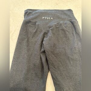 Ptula bare pro legging 23” carbon.
